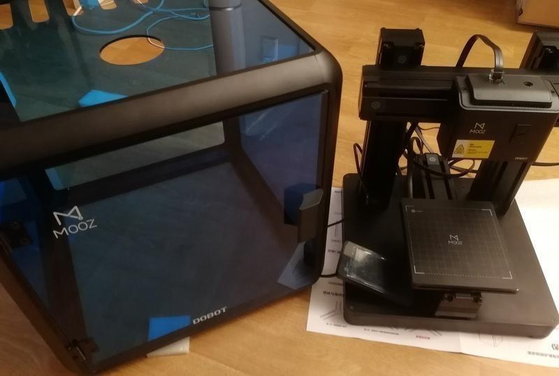 Mooz2 WiFi Enclosure and printer